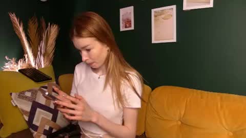 Snapshot of zoenymph chatting on 6, 7, 2026 zoenymph online show from 6, 7, 2026