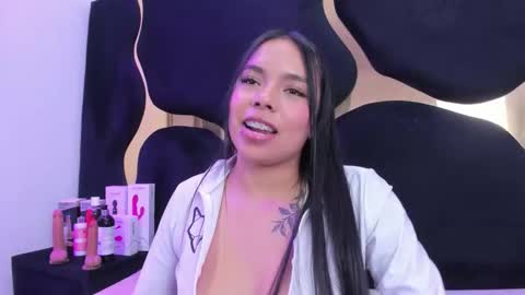 ZoeSwam online show from 16, 3, 2026