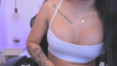 zoeth_ruiz online show from 6, 3, 2025