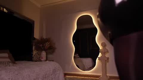 zoevidal_ online show from 11, 1, 2026