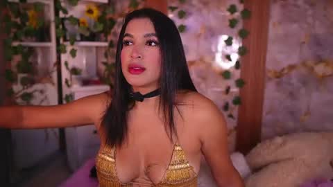 Snapshot of zoey_fox_ chatting on 23, 6, 2026 zoey fox online show from 23, 6, 2026