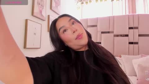 Snapshot of zoey_thommpson chatting on 8, 1, 2026 zoey thommpson online show from 8, 1, 2026