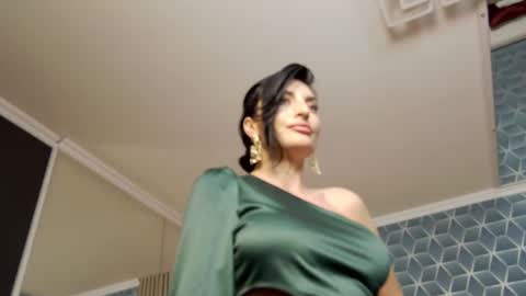 Zoey online show from 17, 2, 2025