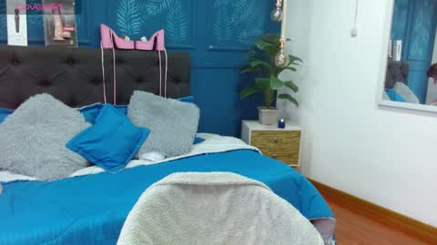 CALL ME    Z O H E T  online show from 16, 4, 2026