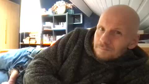 zolexthomas online show from 10, 10, 2025