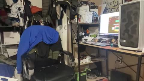 Snapshot of zone45887003 chatting on 19, 1, 2026 daddybighardonlate online show from 19, 1, 2026