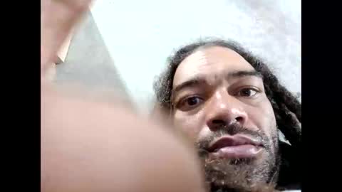 Snapshot of zoogolalertsytem chatting on 17, 12, 2025 zoogolalertsytem online show from 17, 12, 2025