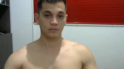 zoro_00 online show from 4, 2, 2026