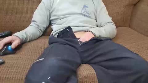 Snapshot of zruckster chatting on 14, 12, 2025 zruckster online show from 14, 12, 2025