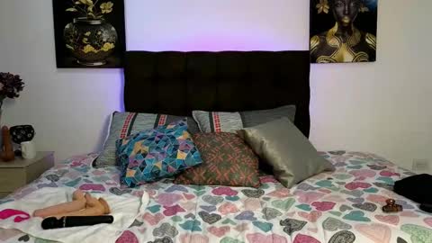 Snapshot of zuly_zahir_01 chatting on 15, 2, 2025 zuly goode online show from 15, 2, 2025