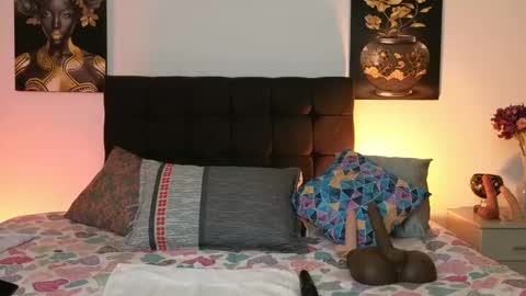 Snapshot of zuly_zahir_01 chatting on 18, 2, 2025 zuly goode online show from 18, 2, 2025