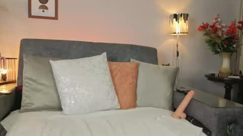 Snapshot of zuly_zahir_01 chatting on 21, 2, 2025 zuly goode online show from 21, 2, 2025