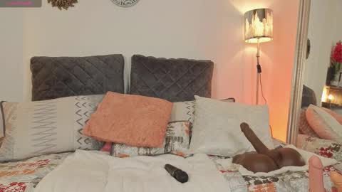 Snapshot of zuly_zahir_01 chatting on 28, 2, 2025 zuly goode online show from 28, 2, 2025