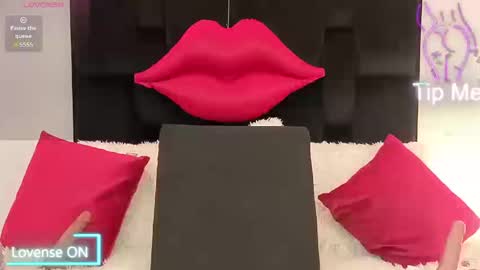 Snapshot of zuly_zahir_01 chatting on 15, 9, 2025 zuly goode online show from 15, 9, 2025