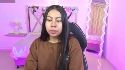 Snapshot of zury_tay chatting on 16, 9, 2025 ZURY online show from 16, 9, 2025