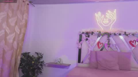 Snapshot of zury_tay chatting on 29, 11, 2025 ZURY online show from 29, 11, 2025