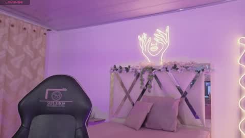 Snapshot of zury_tay chatting on 27, 5, 2026 ZURY online show from 27, 5, 2026