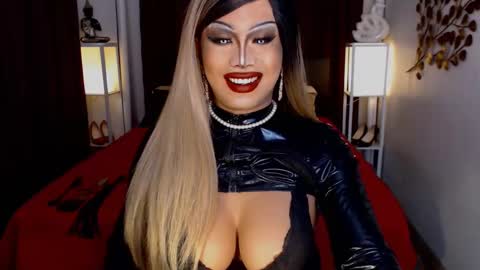 zyradom online show from 31, 1, 2025