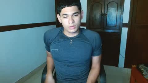 Snapshot of zyrosxk chatting on 9, 9, 2025 antonio felipe online show from 9, 9, 2025