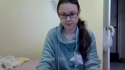 Zyuhre online show from 28, 2, 2025