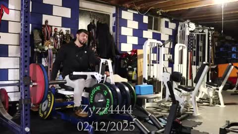 Snapshot of zyzz4444 chatting on 13, 2, 2025 Greek God online show from 13, 2, 2025