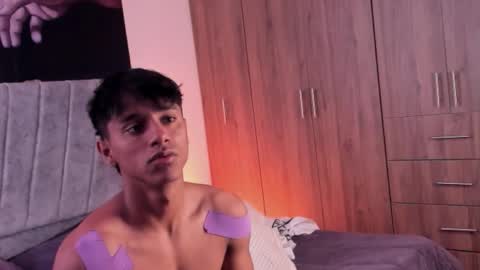 zyzz_1812 online show from 13, 10, 2025