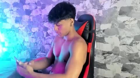 zyzz_1812 online show from 21, 4, 2026