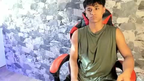 zyzz_1812 online show from 18, 7, 2026