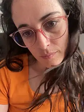 Lunaabbey online show from 10, 7, 2026