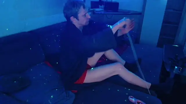 Snapshot of davidgntxxxxx chatting on 16, 12, 2025 davidgntxxxxx online show from 16, 12, 2025