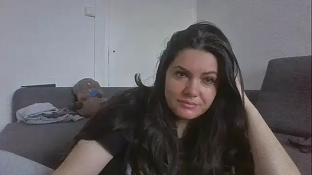 Snapshot of Squirtlady38 chatting on 8, 10, 2025 Squirtlady38 online show from 8, 10, 2025