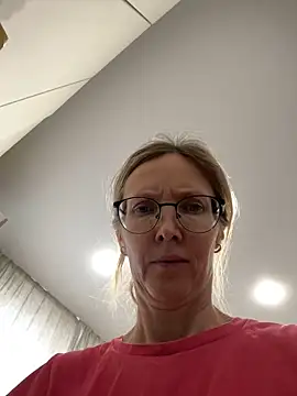 angelmommu online show from 24, 11, 2025