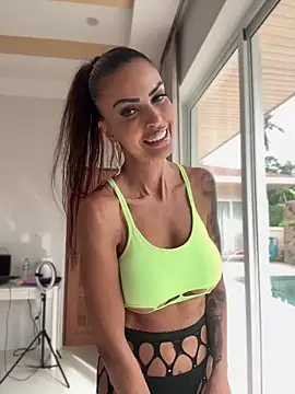 Helena Karel online show from 10, 9, 2025