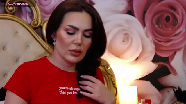 Snapshot of HessaHessy chatting on 4, 10, 2025 HessaHessy online show from 4, 10, 2025