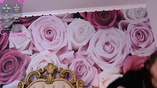 Snapshot of HessaHessy chatting on 19, 11, 2025 HessaHessy online show from 19, 11, 2025