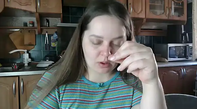 uliastar online show from 8, 3, 2025