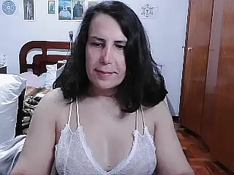 LauraVicttoria361215 online show from 10, 3, 2025
