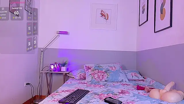 kinkylittlegirll online show from 17, 1, 2026