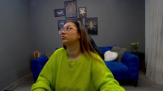 Snapshot of Katewalker_ chatting on 4, 2, 2025 Katewalker online show from 4, 2, 2025