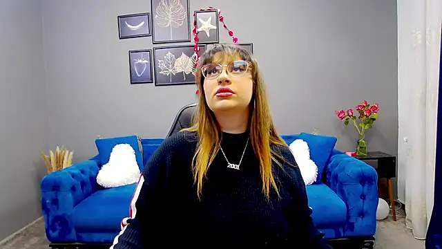 Snapshot of Katewalker_ chatting on 19, 2, 2025 Katewalker online show from 19, 2, 2025