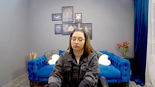 Snapshot of Katewalker_ chatting on 27, 2, 2025 Katewalker online show from 27, 2, 2025