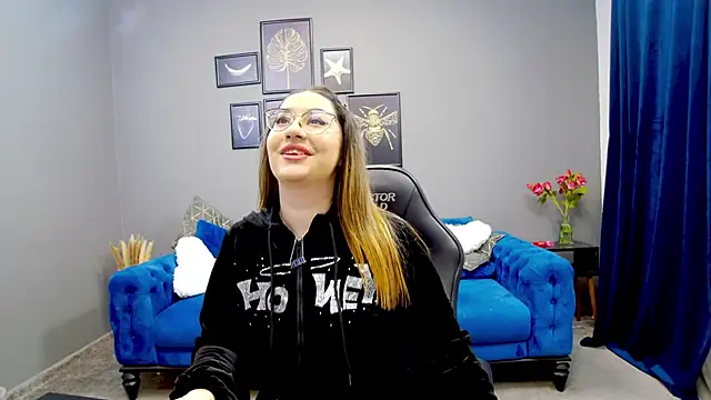 Snapshot of Katewalker_ chatting on 12, 3, 2025 Katewalker online show from 12, 3, 2025