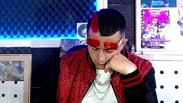 Snapshot of Darko0717 chatting on 18, 3, 2025 Darko0717 online show from 18, 3, 2025