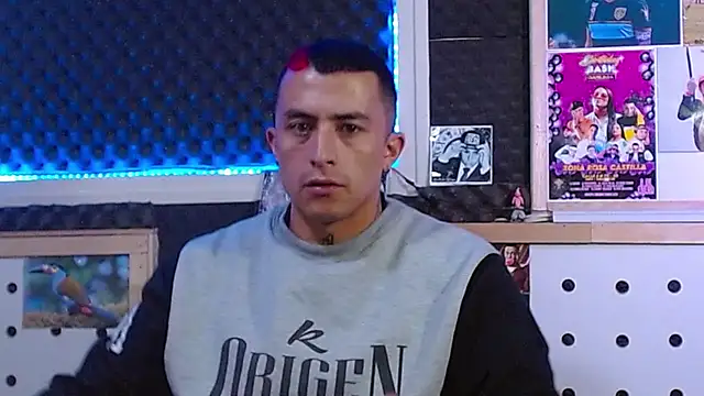 Snapshot of Darko0717 chatting on 21, 3, 2025 Darko0717 online show from 21, 3, 2025