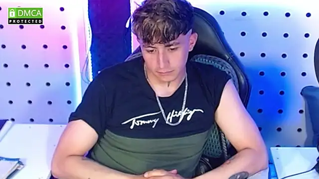 Snapshot of Darko0717 chatting on 6, 10, 2025 Darko0717 online show from 6, 10, 2025