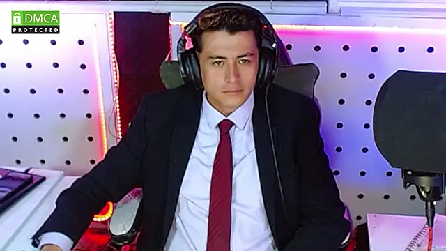 Snapshot of Darko0717 chatting on 10, 10, 2025 Darko0717 online show from 10, 10, 2025