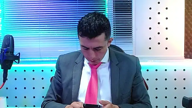 Snapshot of Darko0717 chatting on 22, 4, 2026 Darko0717 online show from 22, 4, 2026