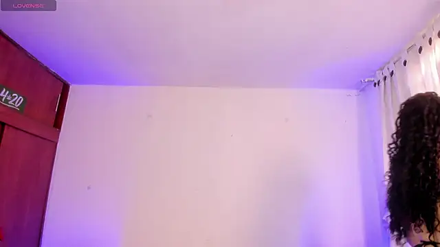 Cata green online show from 5, 11, 2025