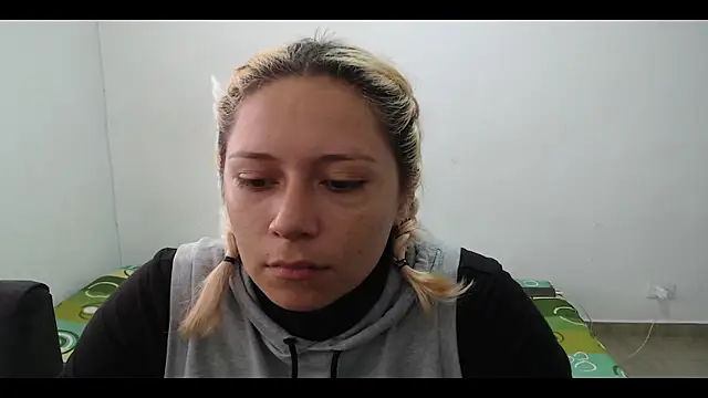 Snapshot of MommyMiaWs chatting on 7, 2, 2025 MommyMiaWs online show from 7, 2, 2025