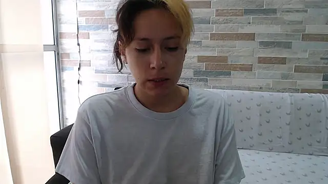 Snapshot of MommyMiaWs chatting on 25, 9, 2025 MommyMiaWs online show from 25, 9, 2025